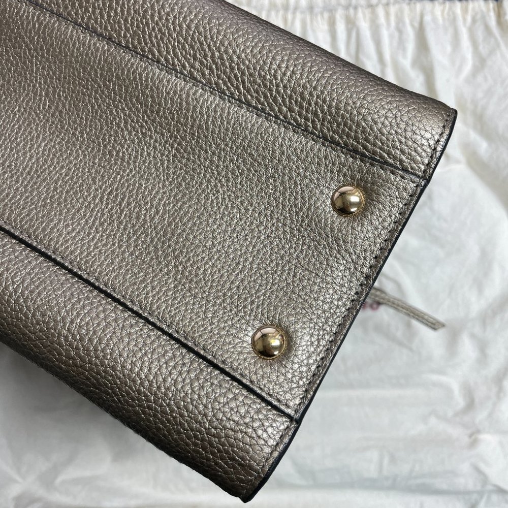 NWT Salvatore Ferragamo Amy Medium Gancio Tote Bag - Picture 12 of 15